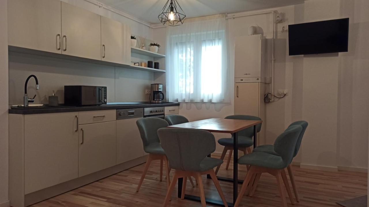 Ferienwohnung Chrysanthemum Sighişoara Exterior foto